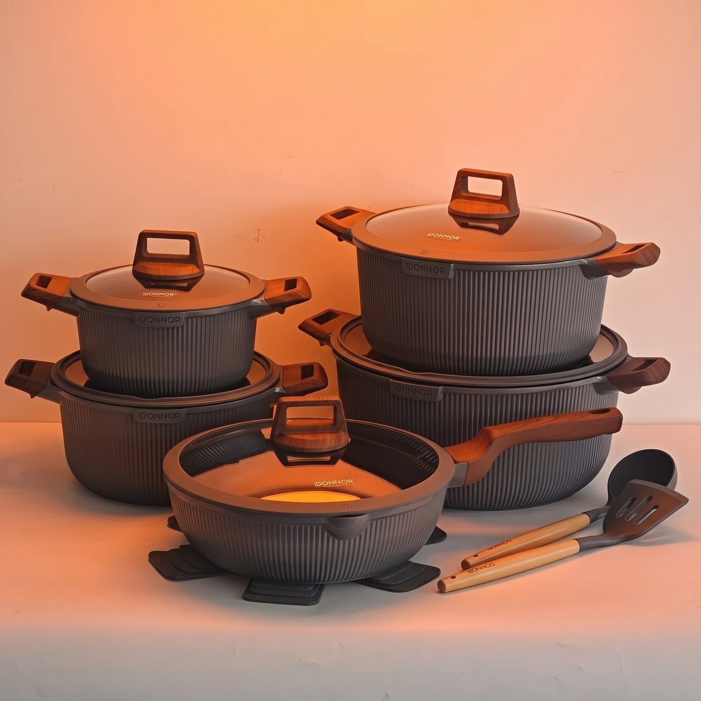 Donnor: Aero 15pc Cookware Set